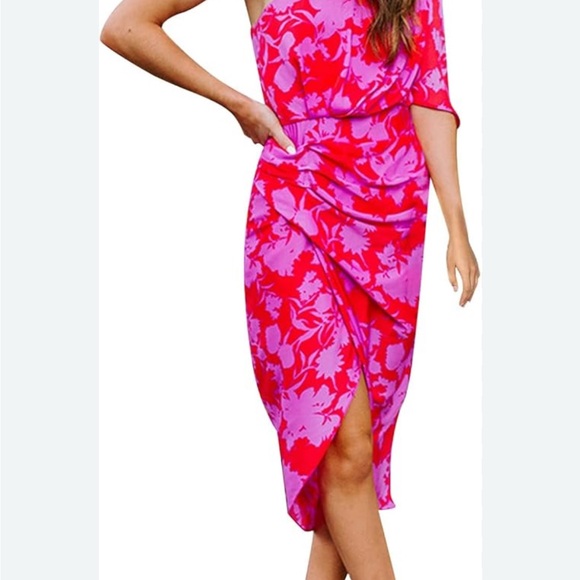 DO + BE Pink and Red dress size Large would say fits more like a medium - Picture 2 of 3